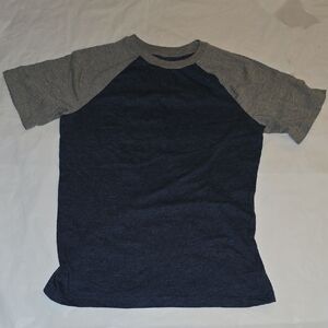 Arizona Jean Co. Boys Navy & Gray Soft Tshirt XL (18/20)